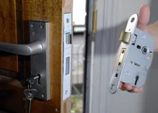 Aqua Locksmith Store Boulder, CO 303-928-2607 - 6-Locks-Replace